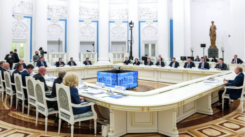 В Адыгее хорошо развит спорт, заявил Путин.
